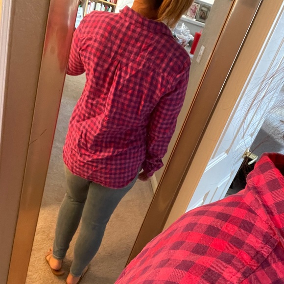 Top - Picture 3 of 4